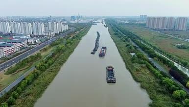 航拍城市淮安广播电视塔河道视频的预览图